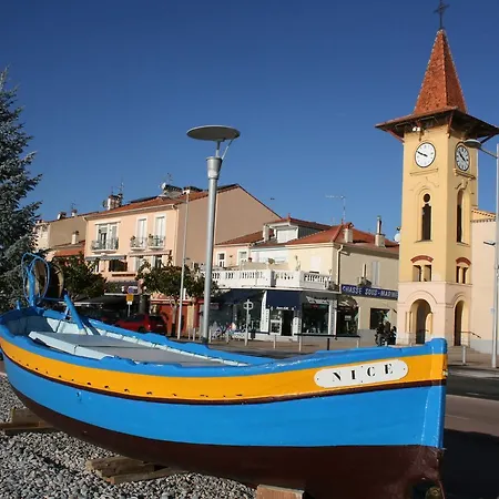 L'etoile De Mer كانيو سور مير